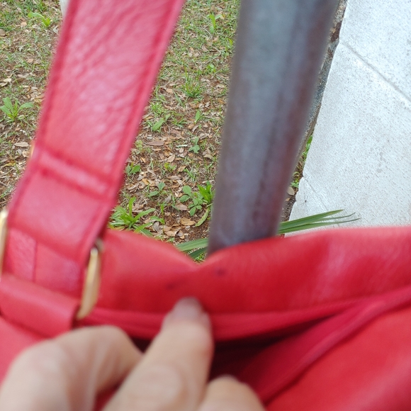 Charming Charlie red pebbled purse - Picture 4 of 5
